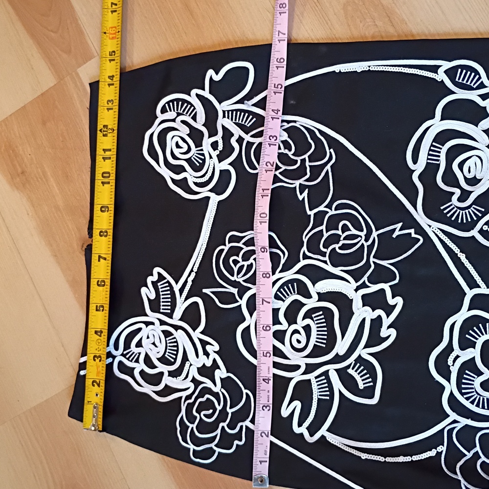 White House Black Market Embroidered Black Pencil - Picture 5 of 7